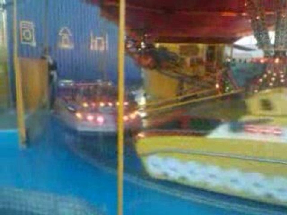 Elise fait du manège 2nde fois bis