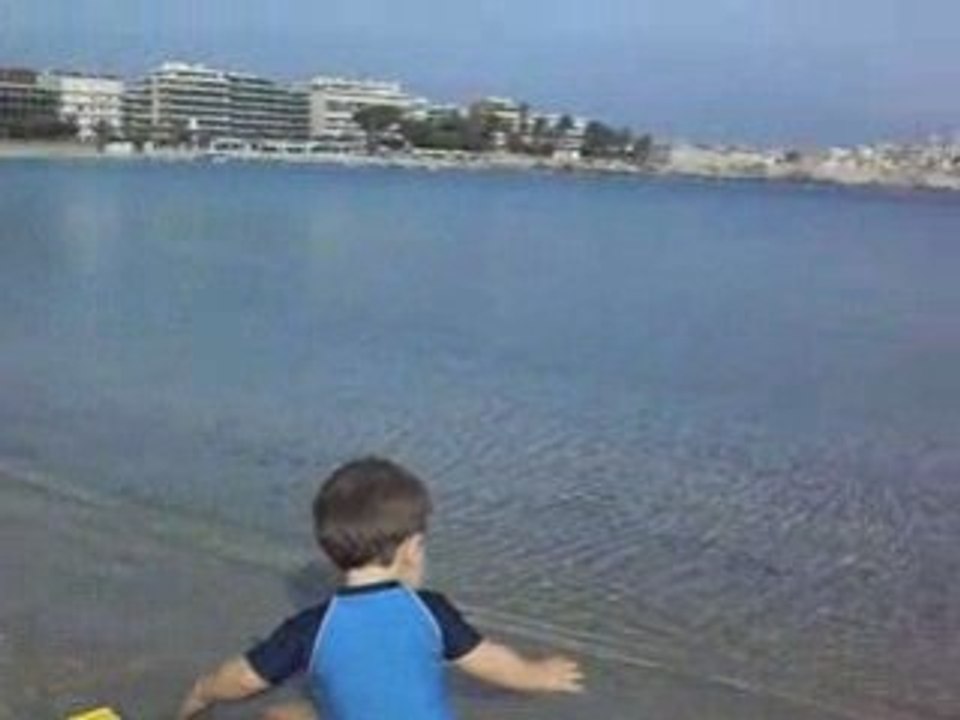 je me baigne au mois d'octobre !