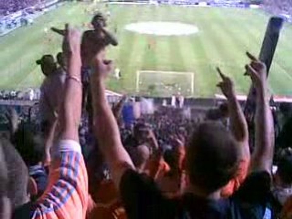 Om Psg SW87 ULTRAS virage sud santos chant chaud