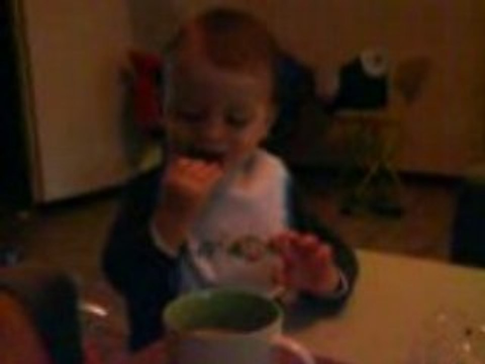 enzo ptit dej, 1an 1/2