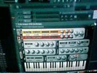 Making a beat ouh yeah