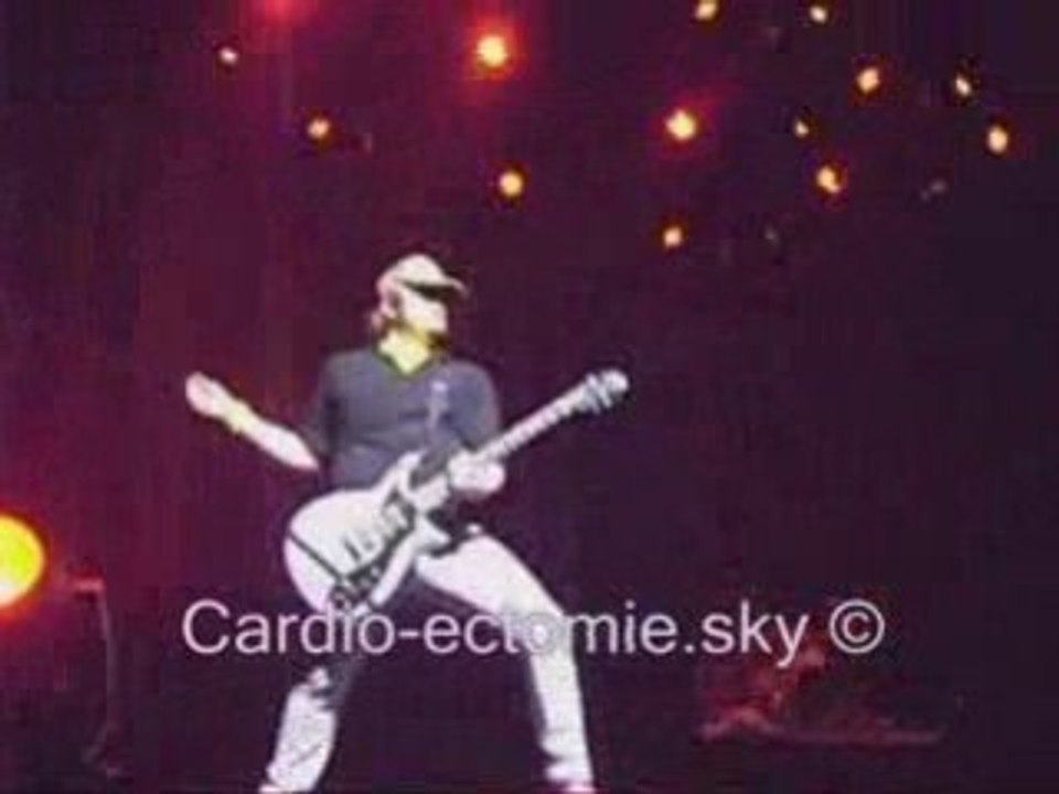 Fall Out Boy - This Ain'T A Scene, It'S An Arms Race