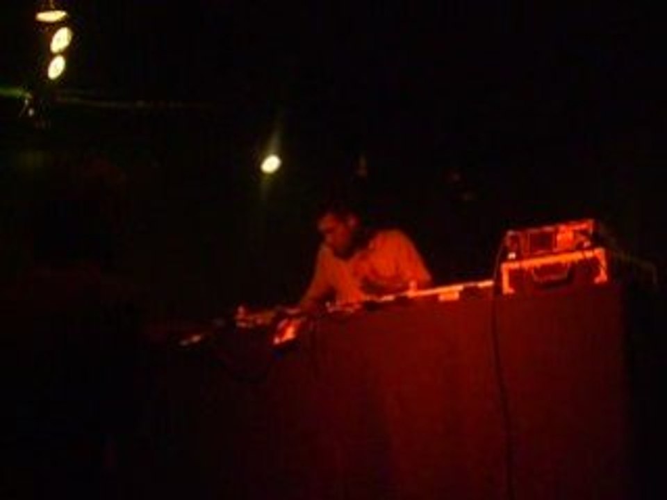 Drum and Bass - Human ET Crew DJ Reda