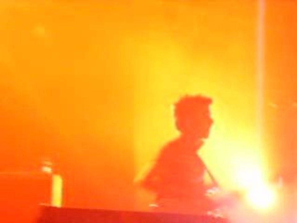 adrien bb brunes devient fou