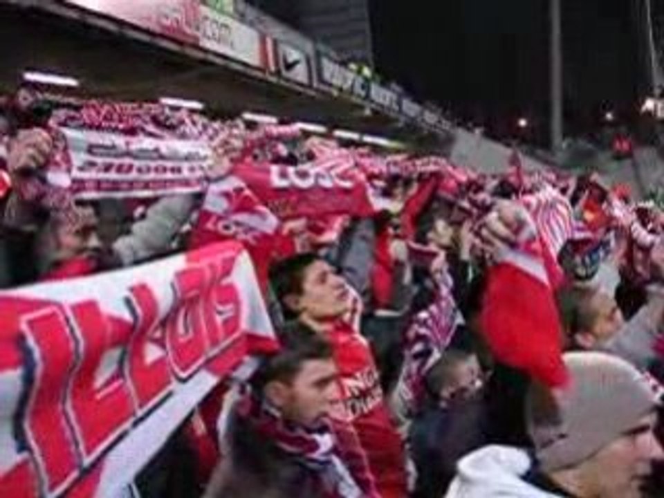 Lens-Lille.hymne.du.LOSC.à.Bollaert