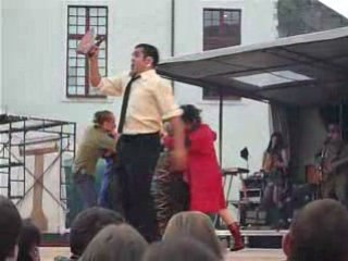 Les cauchemars de Toni Travolta - La dictature