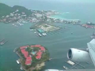 Décollage Saint Martin avant cyclone Omar