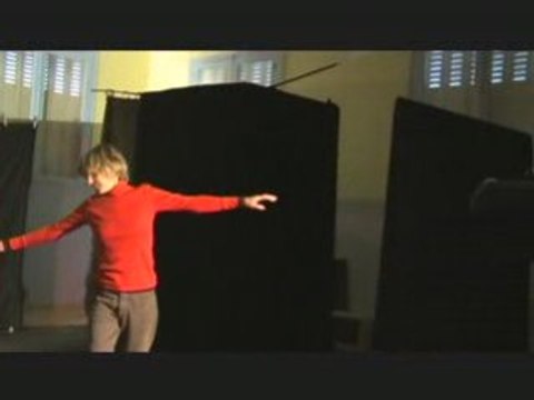 Fi Théâtre Atelier C -01- training - 2006 M.Therrat - Taïk
