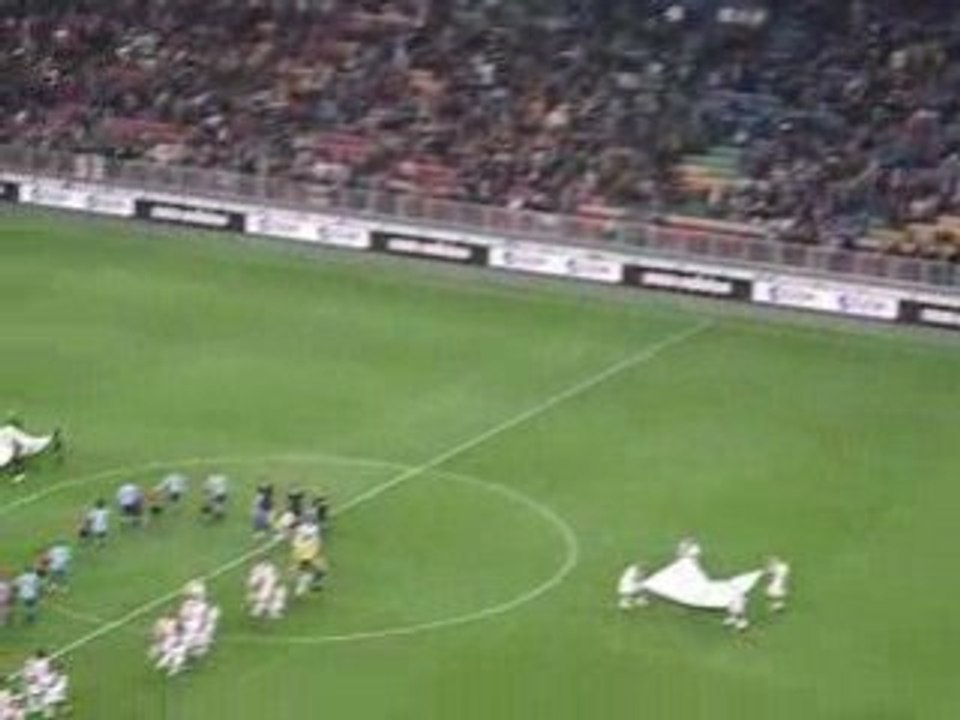 Ajax Vs NEC - 26 oct 08 - Entrée des joueurs