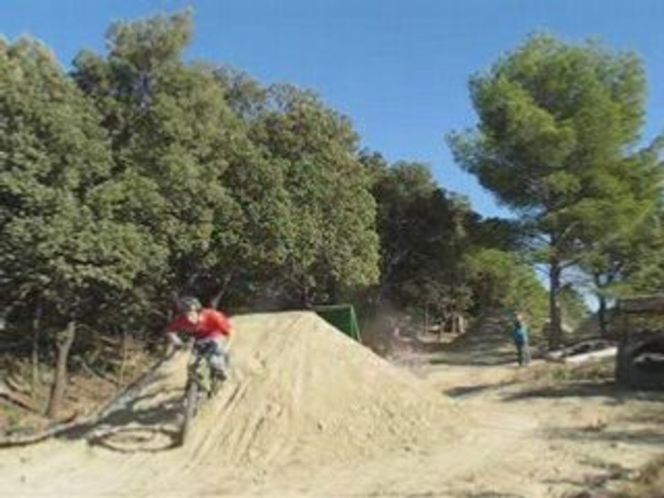 Fist session terrain freeride11 dirt slopestyle dh fr