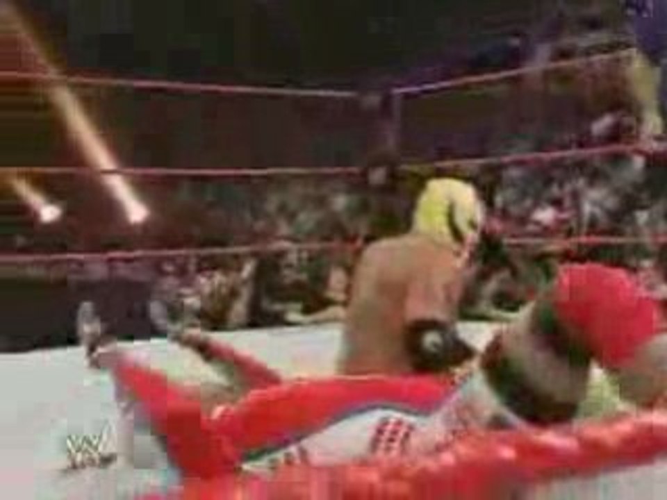 Rey Mysterio vs MVP