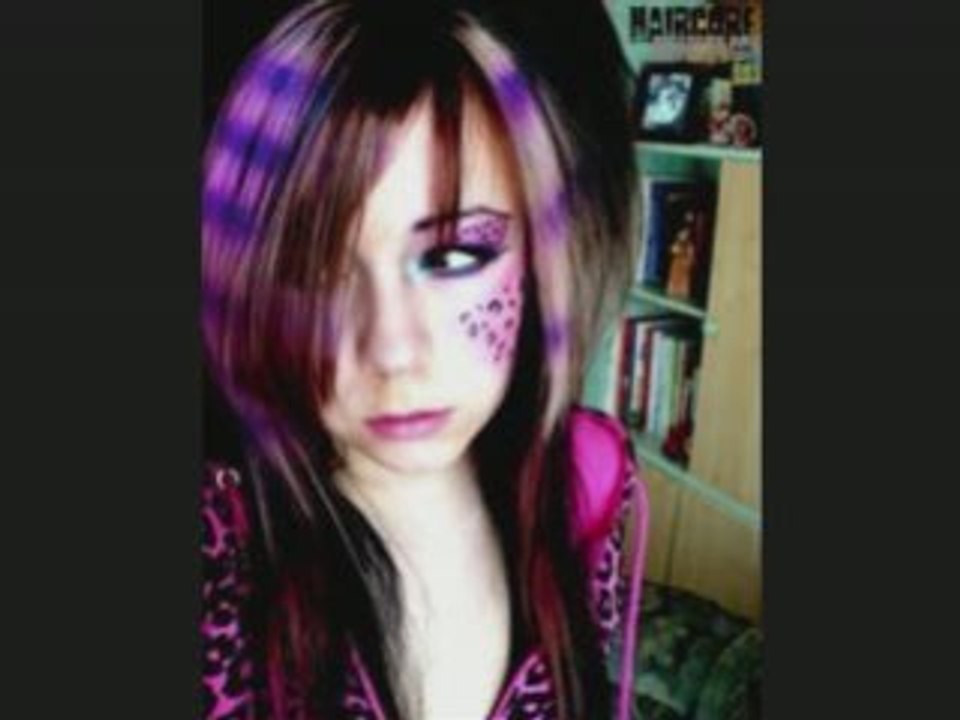 Emo kiss