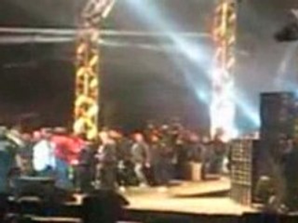 Booba VS le public Urban Peace 2