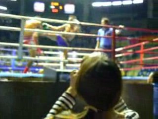 Combat de boxe thaie