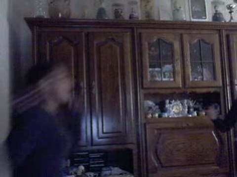 Y'a du soleil et des nanas