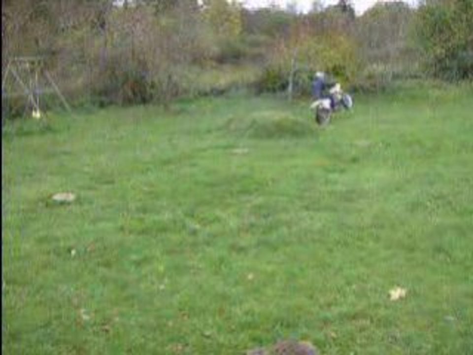 pétage de gueule en suzuki rmx