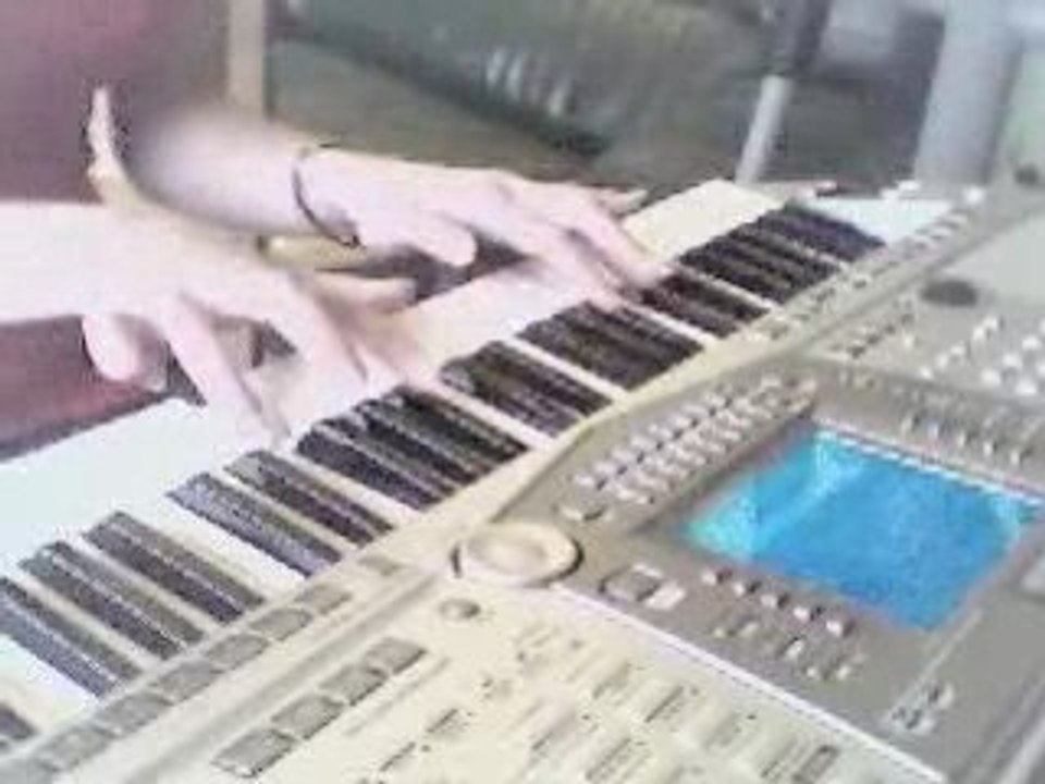 New Born Intro (Muse) on the Piano