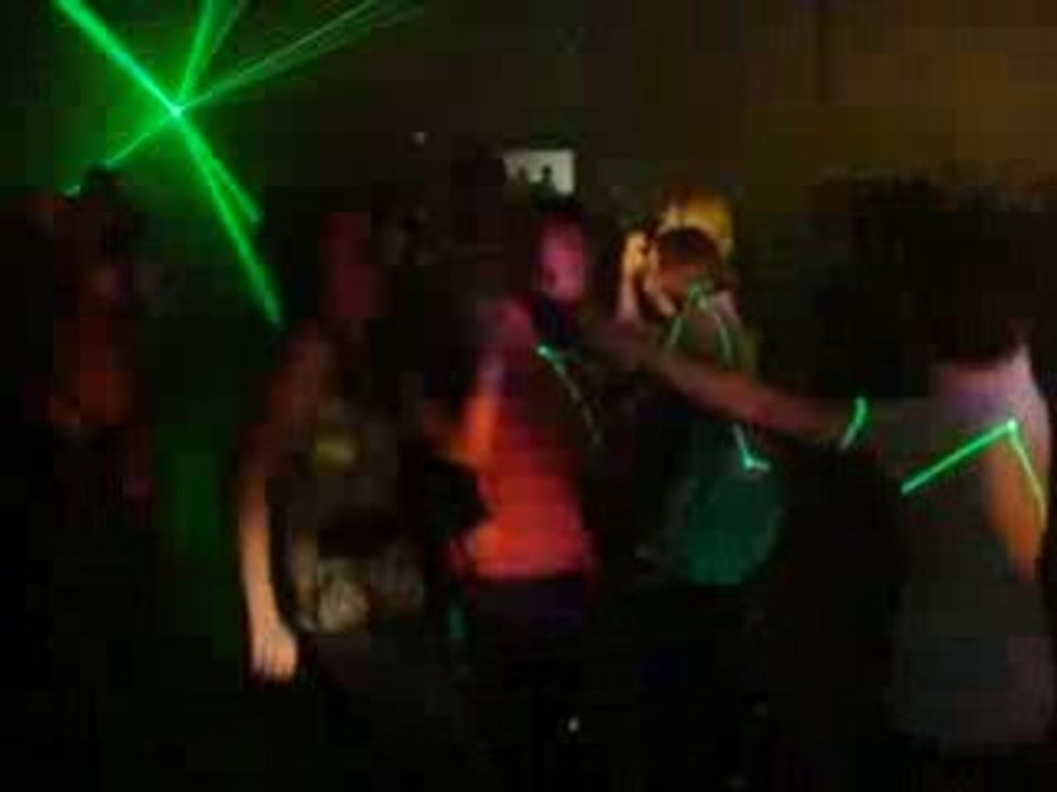 viens faire la fete avec nous le 13 decembre 2008 à sevignac