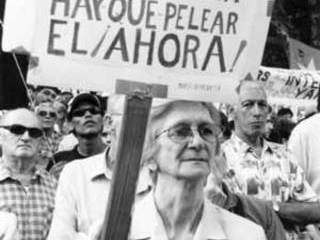 Origen de la crisis financiera y los estallidos sociales