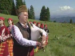 Bulgarian Folklore. Rodopi. "Pospusni Se Sher Planino"