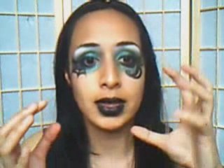 Halloween Make Up Guide