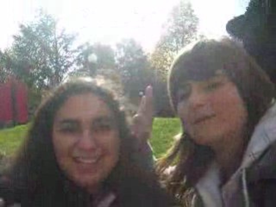 DisneyLand Leïla et Elisa 26.10.08