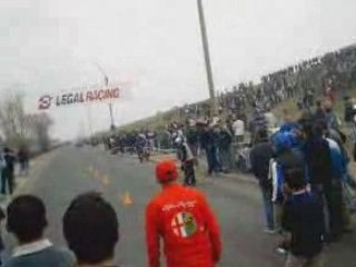 yamaha r6 vs dodge viper by  Shageen Eduardo