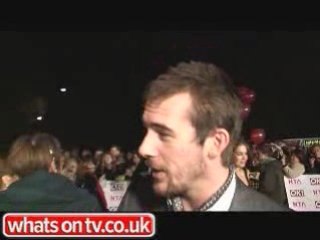 Barry Sloane: 'Every baddie comes back once'