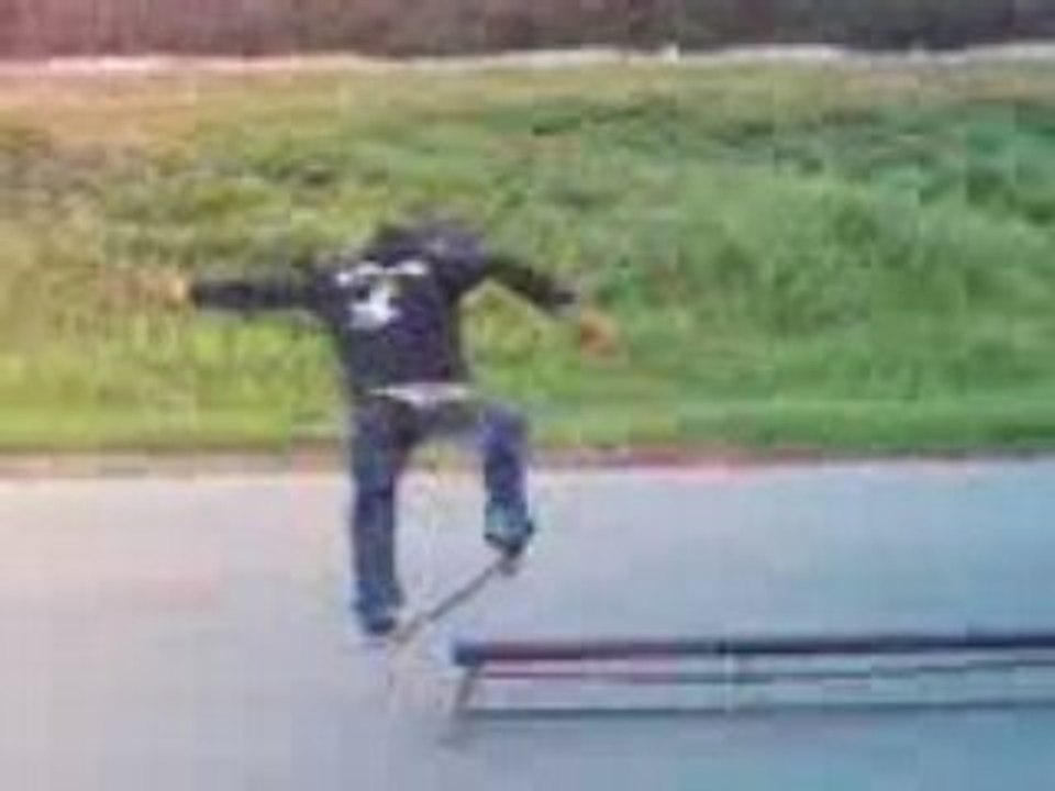 Clip(1)