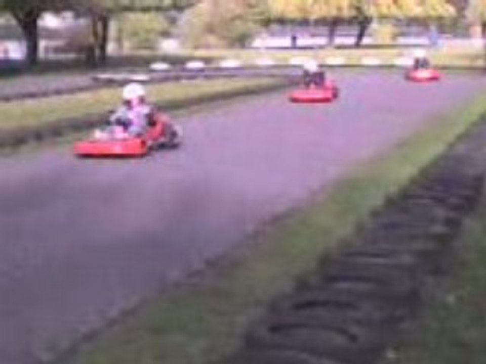 Karting au lac de Viry