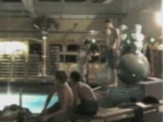 Un poème romantique et un sauvetage héroïque xd :p