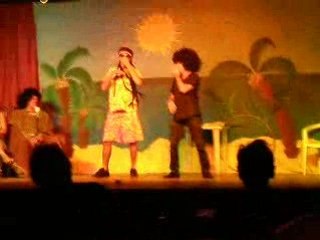 Ludo Brio défi en crête "tropical show"