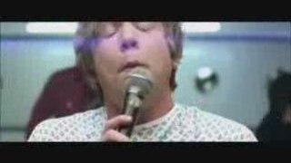 Cage The Elephant - In One Ear