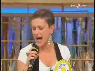 Ragazza di periferia by Lorena Armentano di Mormanno (CS)