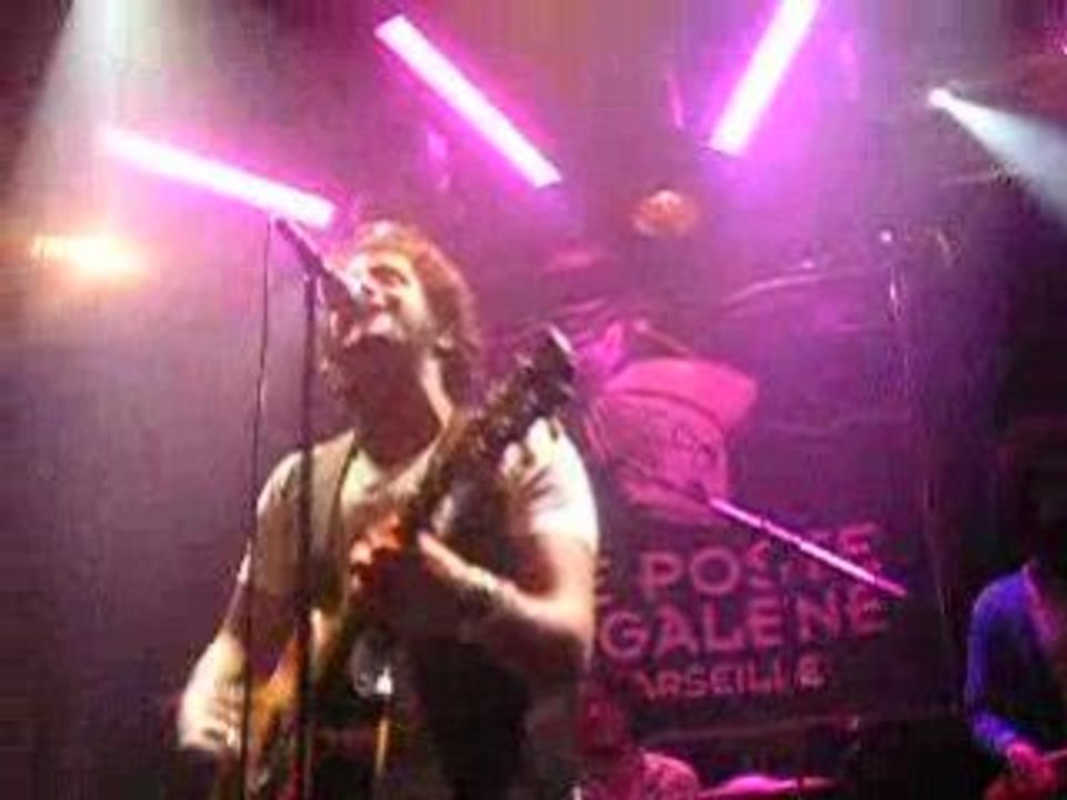 Bensé sa peau Poste à Galène Marseille 06/11/08