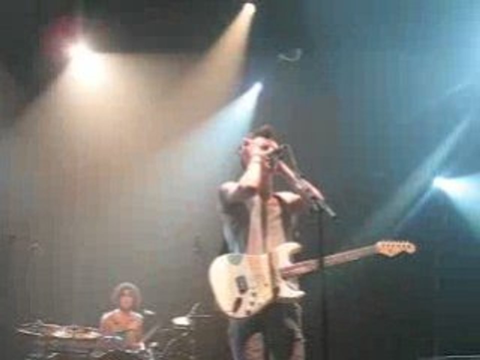 BBB I Bet You Look Good On The Dancefloor