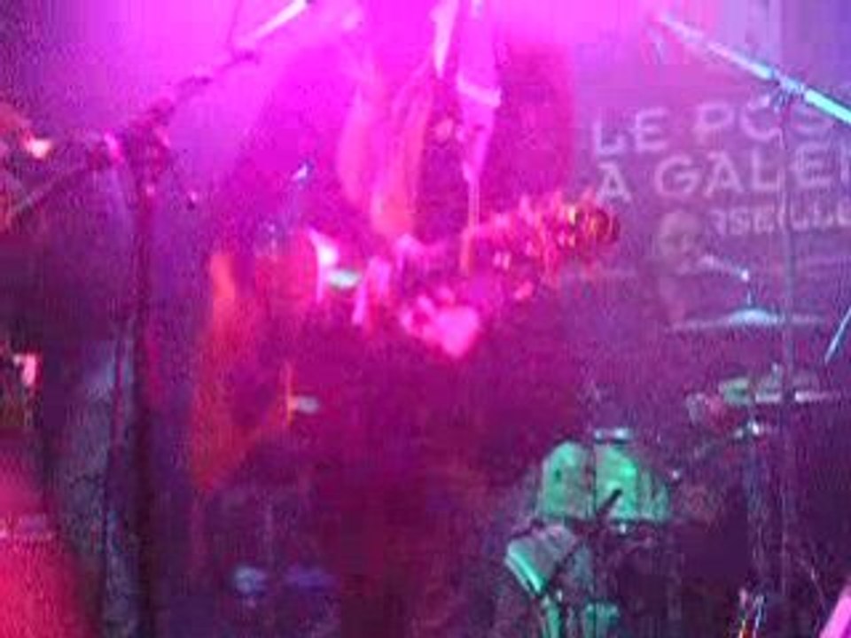 Jil is Lucky - The Wanderer - Poste à Galène Marseille