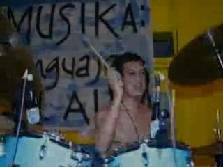 Bandas Punk de Medellin Colombia "NADIE" Emilio Dice