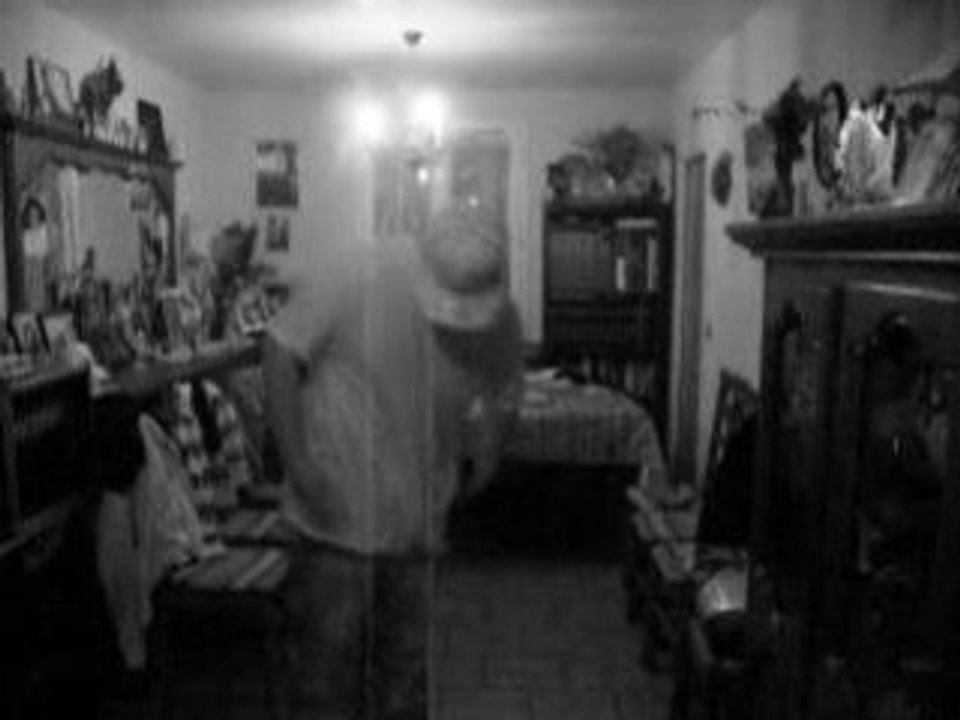 $.H.A.R.K dancing robot & moon walk