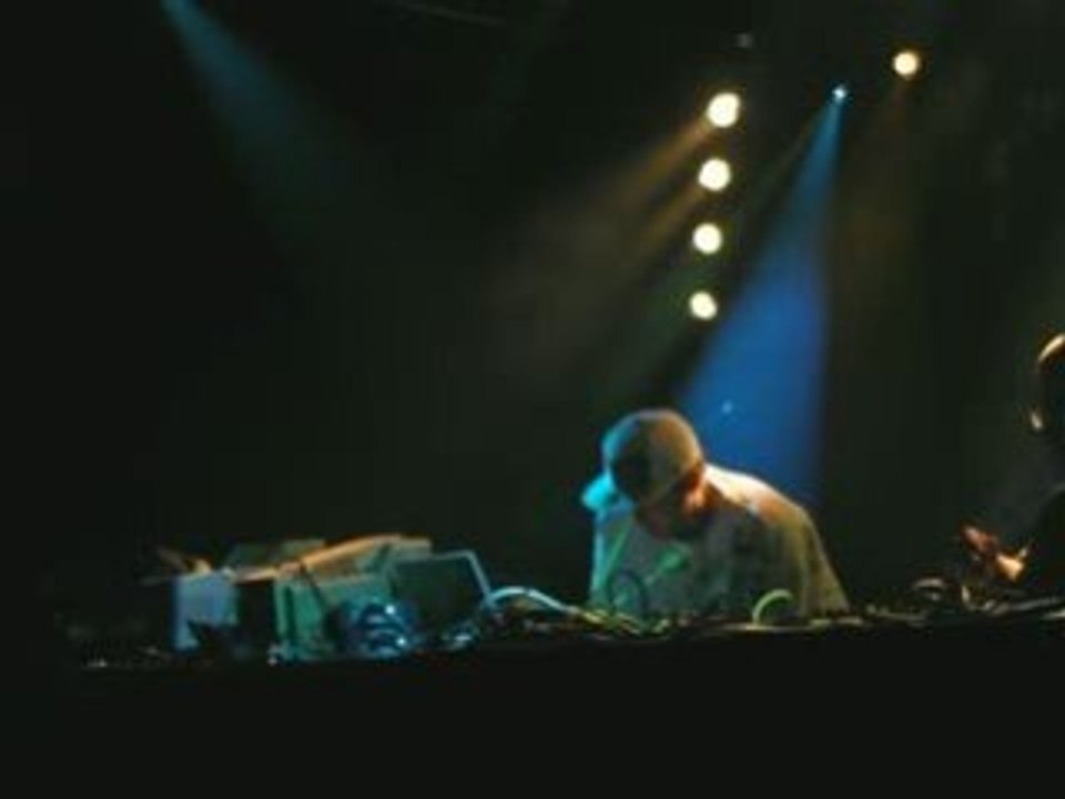 G.N.S. aka mechakucha live @ halloween party