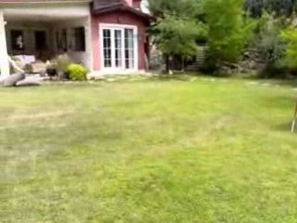 Uskumruköy villa bahce