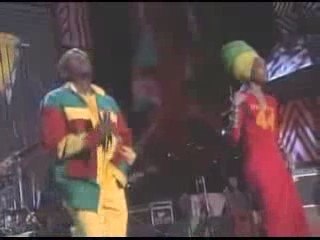 Erykah Badu & Jimmy Cliff - No Woman No Cry [Live]