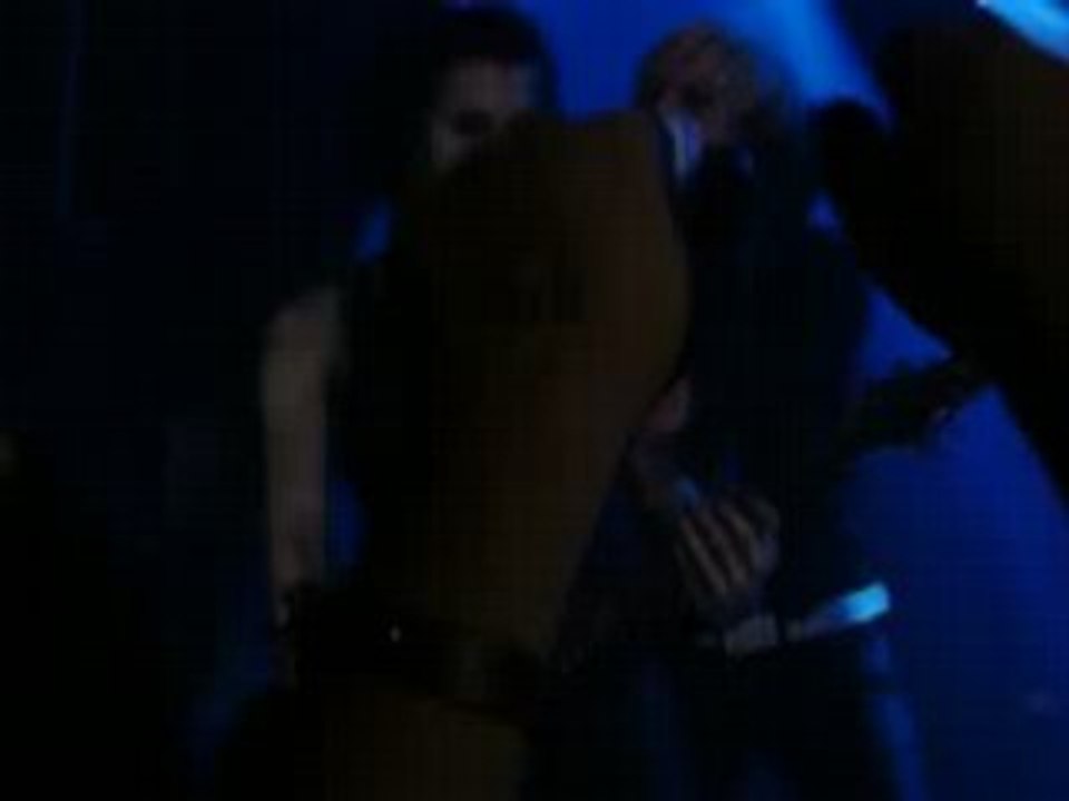 Get off concert cinema bizarre