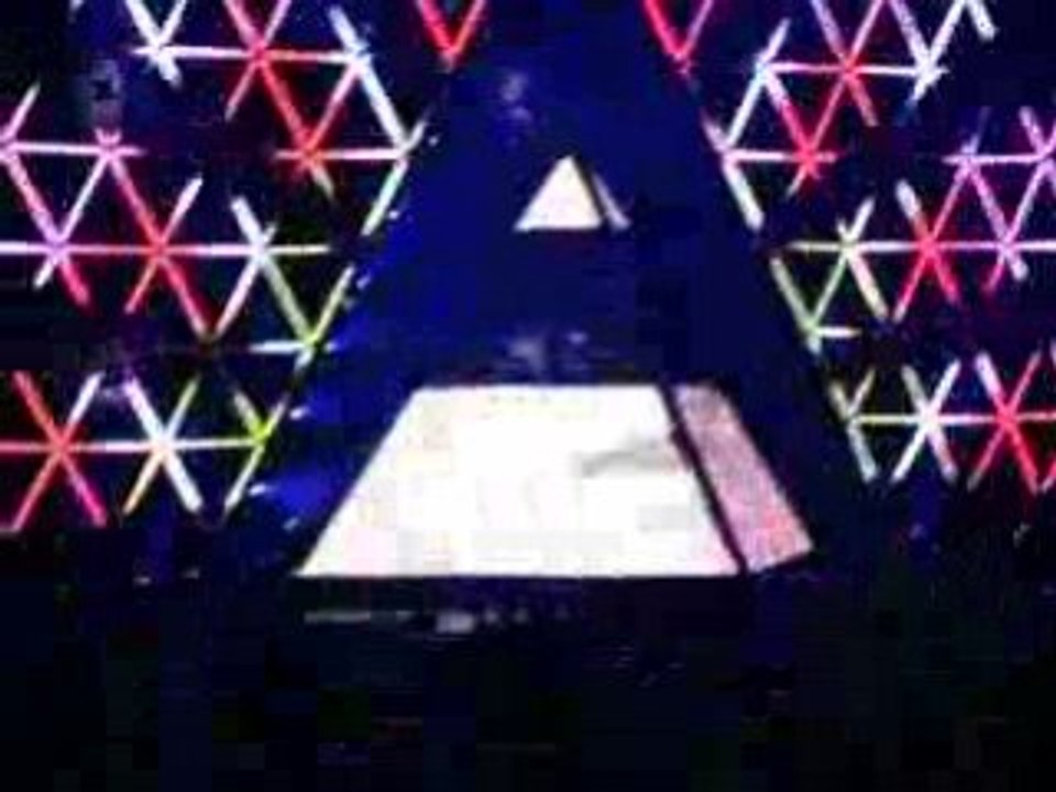 Daft Punk live Bercy Superheroes+Human After All+RocknRoll