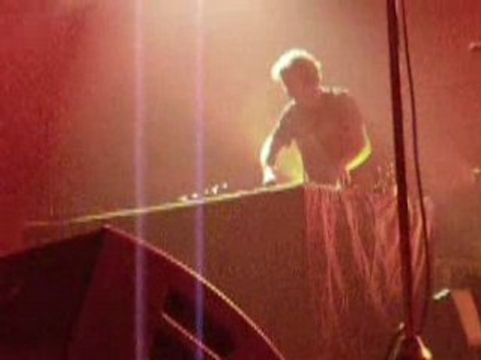Dj Moule