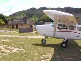 Venezuela Canaima - Decollage sur la piste de Cavac