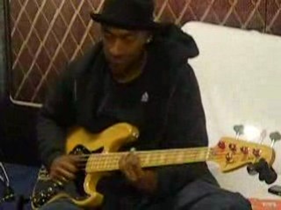 Marcus Miller en showcase à Talence (33)