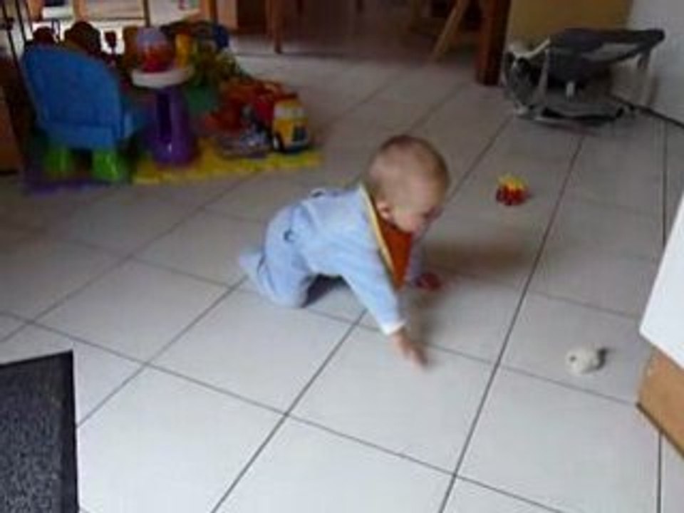 Début du 4 pattes !! 1