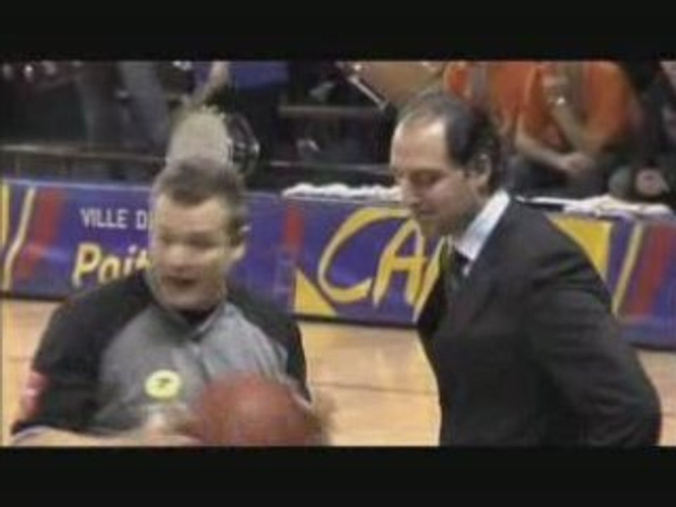 Basket, Pro B : Poitiers - Paris Levallois (2008-2009) - 1/5