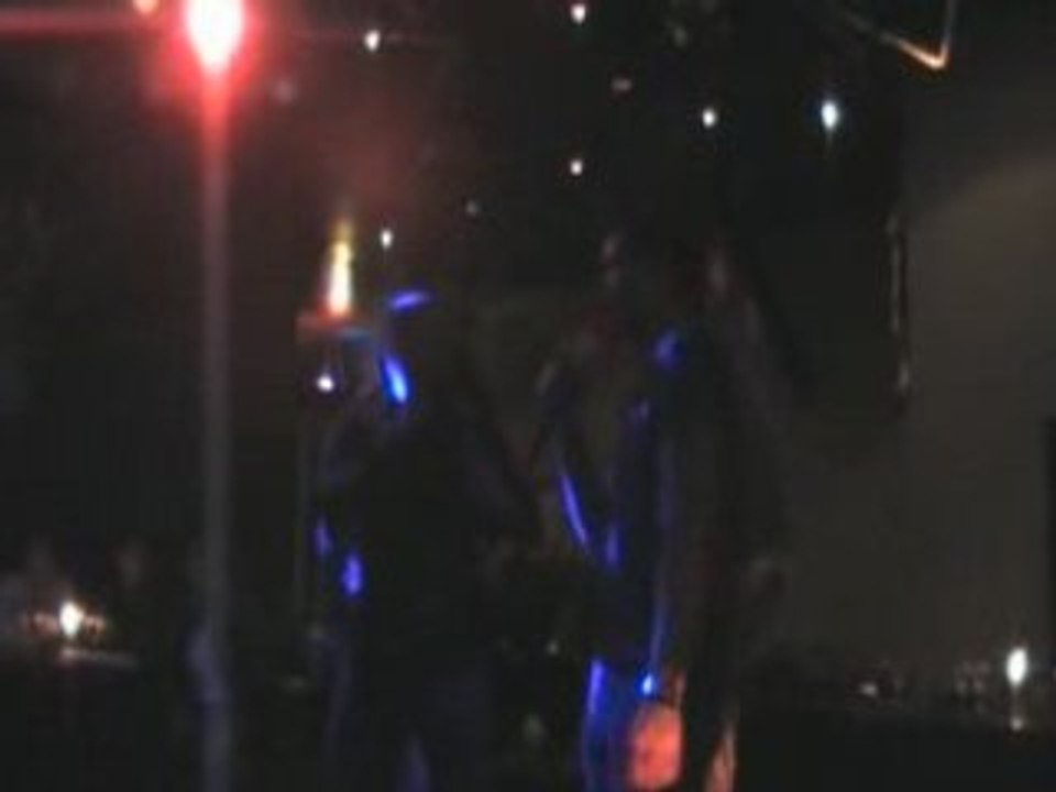 31-10-08 Le chanteur